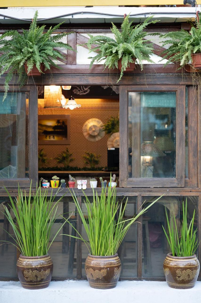 Past Tense Hostel Chiang Mai Exterior foto