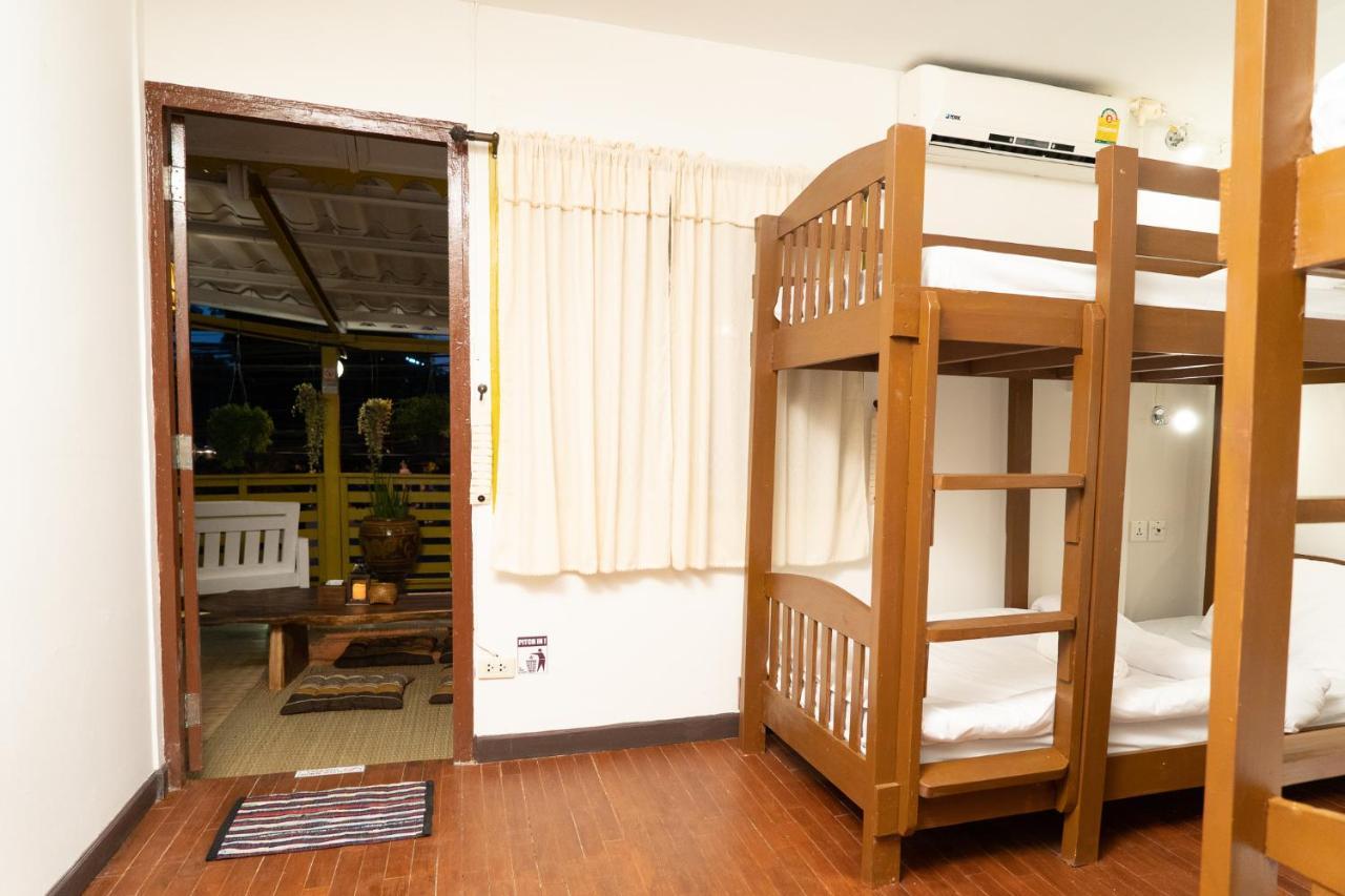 Past Tense Hostel Chiang Mai Exterior foto